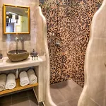 Aparthotel Eleftheria 4*