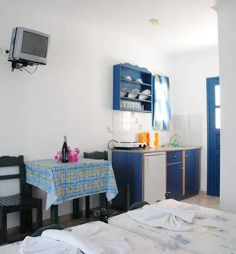 Eleftheria Perivolos (Santorini)