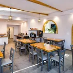 Eleftheria Lägenhetshotell 4*