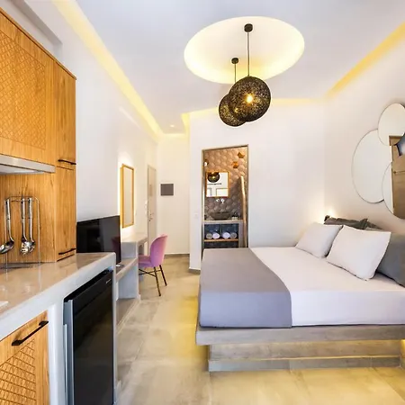 Eleftheria 4* Perivolos (Santorini)