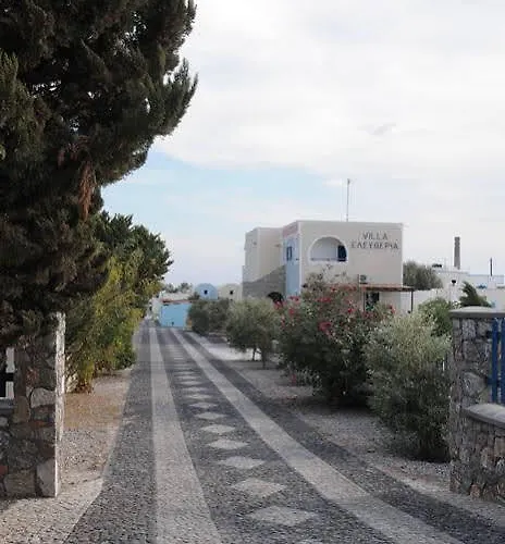 Eleftheria Apartahotel Playa de Perivolos