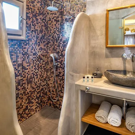 Eleftheria Perivolos (Santorini)