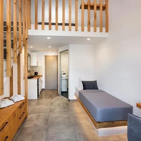 Lägenhetshotell Eleftheria 3*