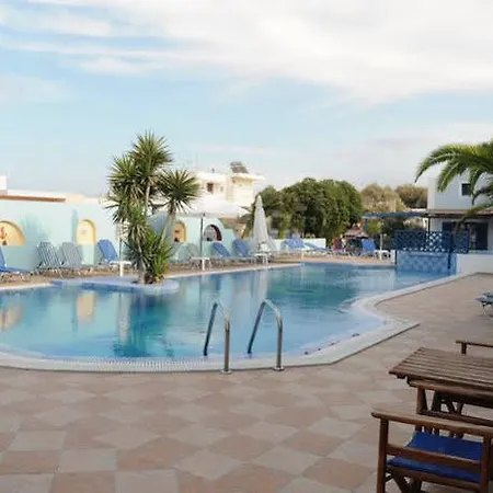 Eleftheria Perivolos (Santorini)