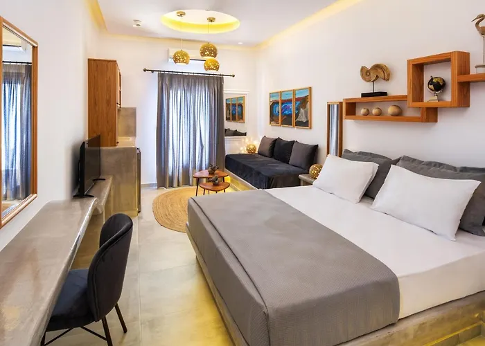 Eleftheria Aparthotel Perivolos (Santorini)