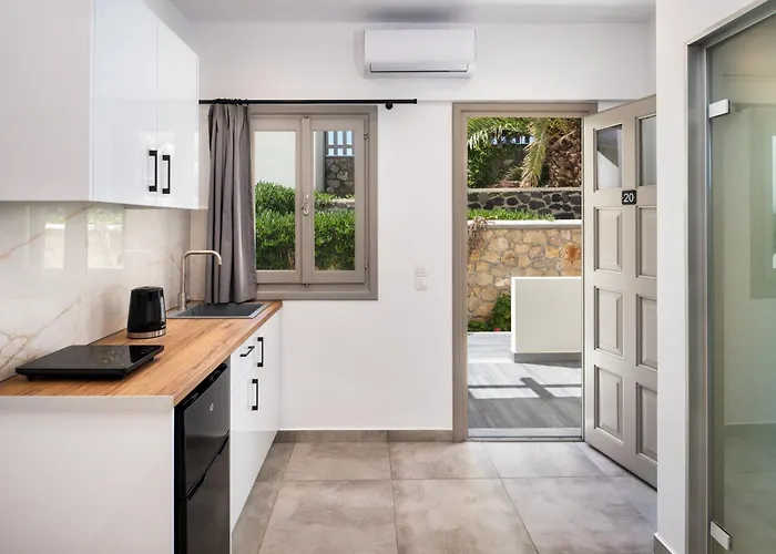 Aparthotel Eleftheria 4*