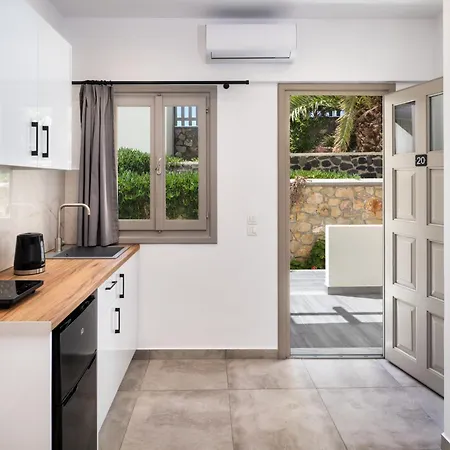 Aparthotel Eleftheria 4*