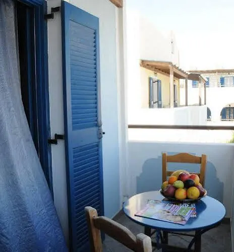 Eleftheria Perivolos (Santorini)